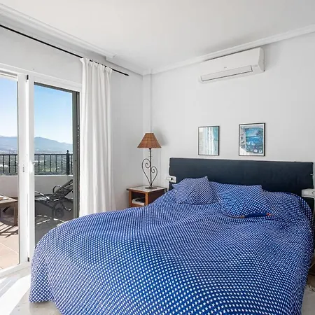 Nyaraló Sofia Nerja